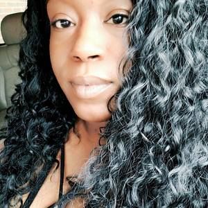 Meet your Posher, Taryn